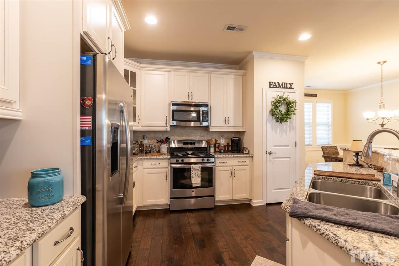 905 Wildflower Ridge Road Wake Forest, NC 27587 - Photo 5 of 29 Gallery Image 5