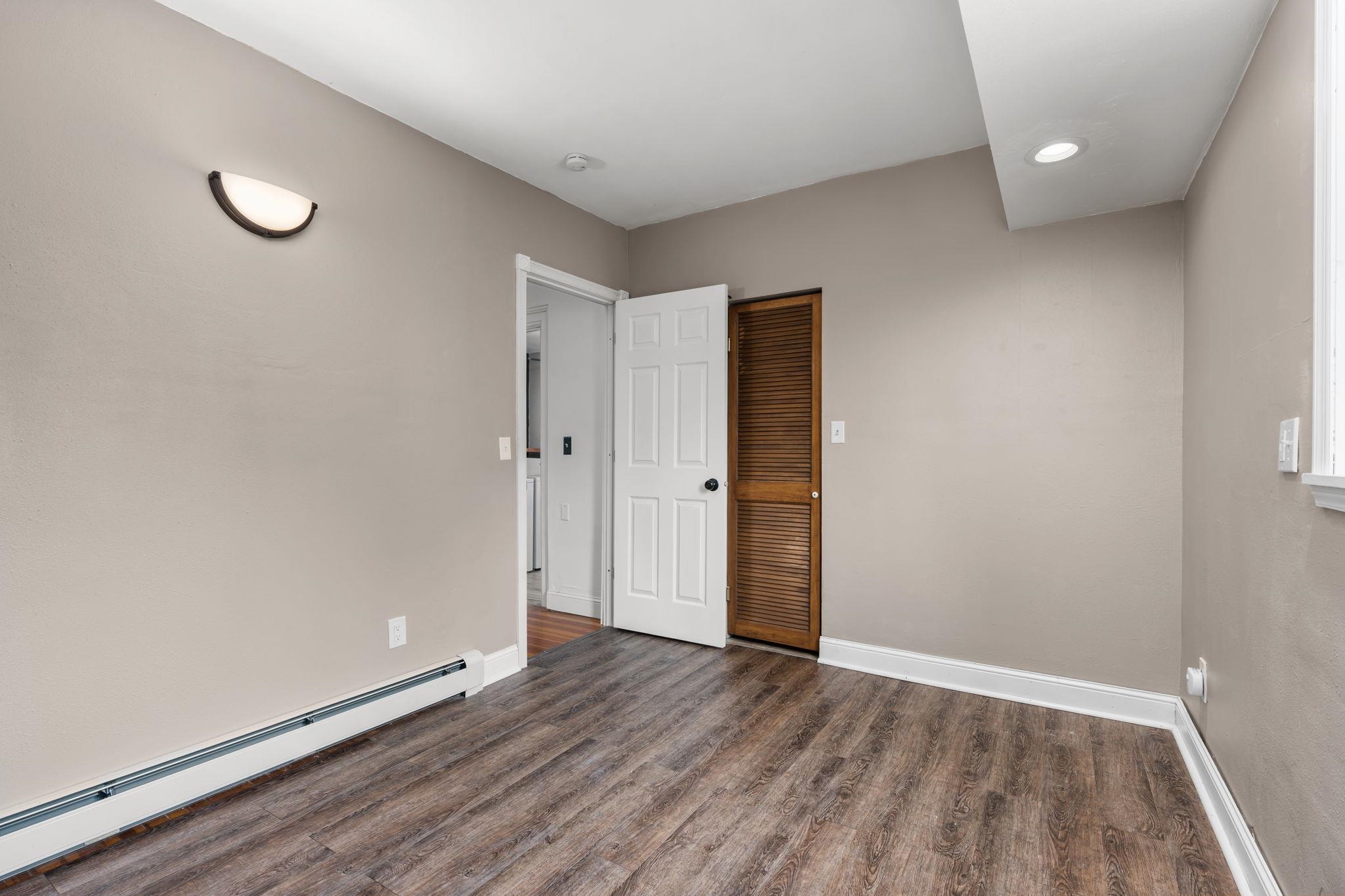 804 East Main Street Mount Horeb, WI 53572 - Photo 14 of 44