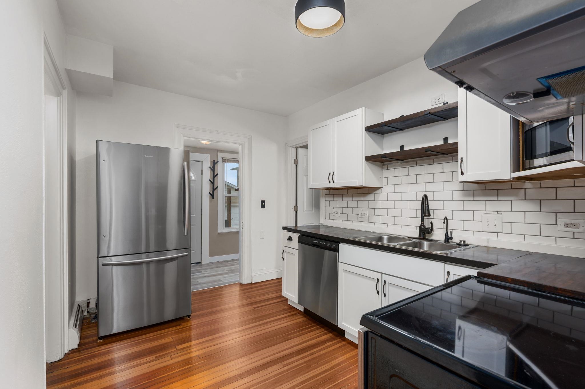 804 East Main Street Mount Horeb, WI 53572 - Photo 6 of 44