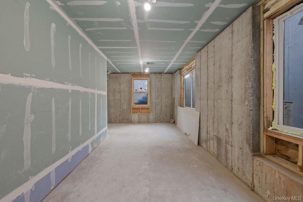 27 Ellish Parkway, Unit 112 Spring Valley, NY 10977 - Photo 21 of 24 Unfinished basement