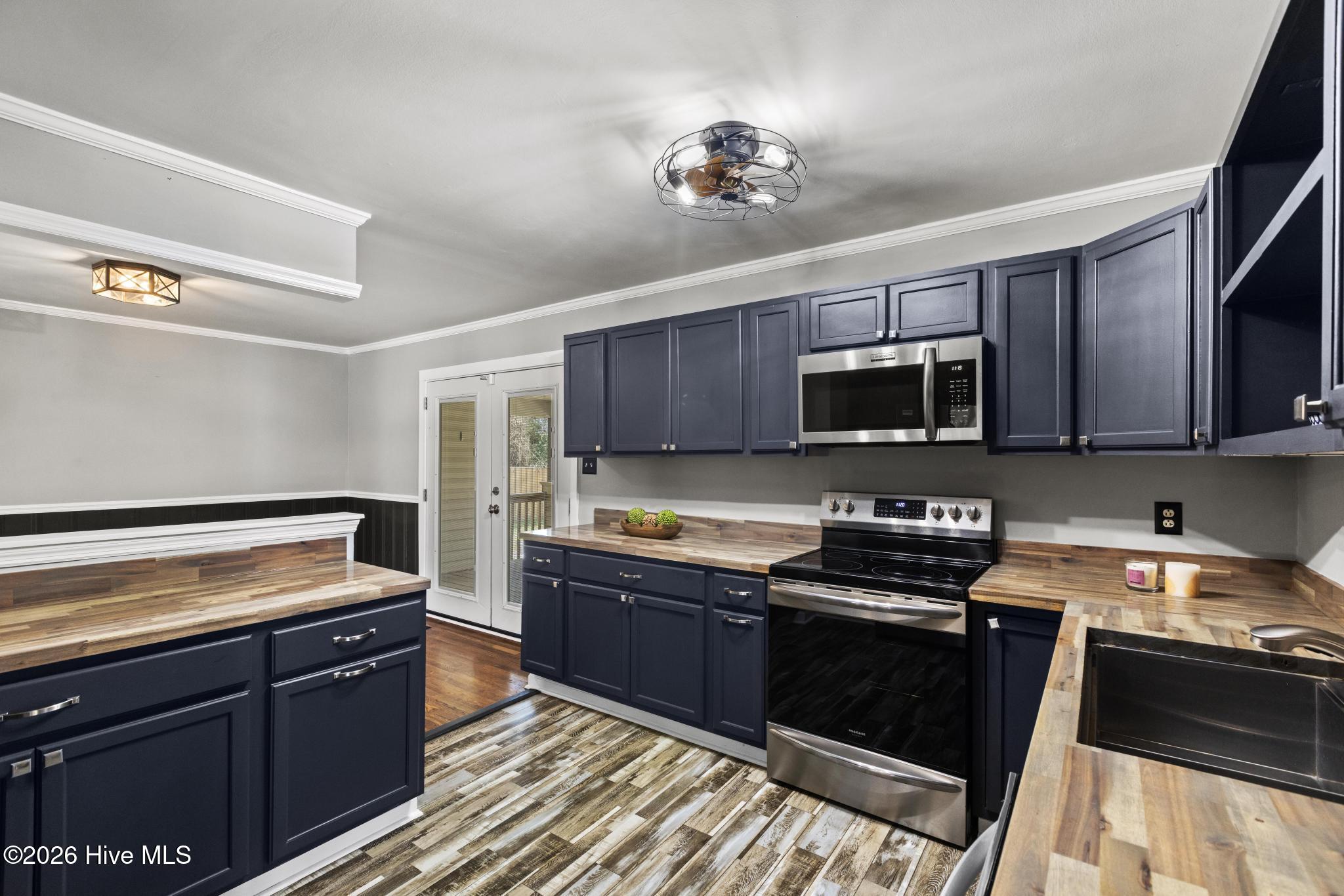 1033 Decatur Road Jacksonville, NC 28540 - Photo 13 of 36 425A7847