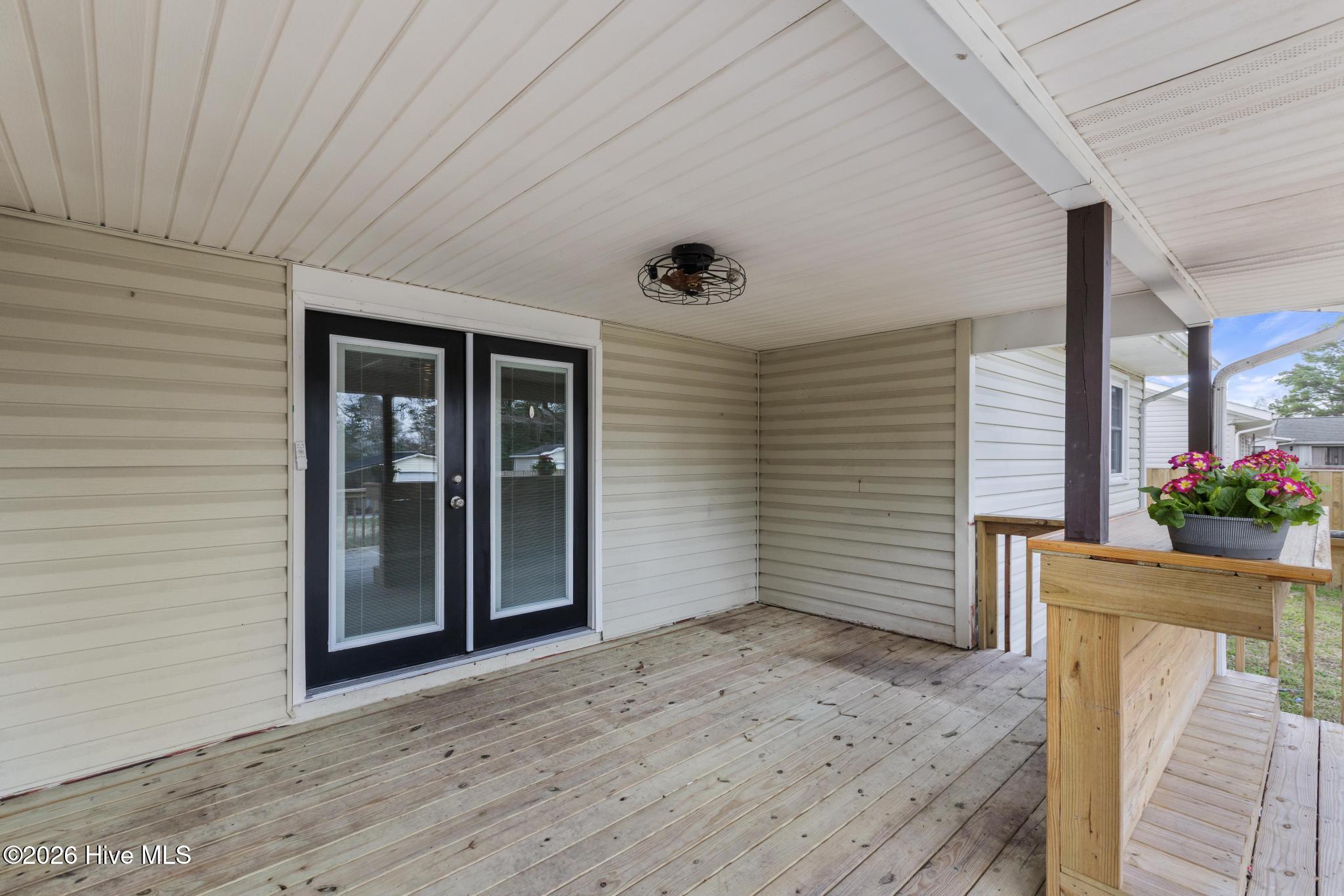 1033 Decatur Road Jacksonville, NC 28540 - Photo 32 of 36 425A7902