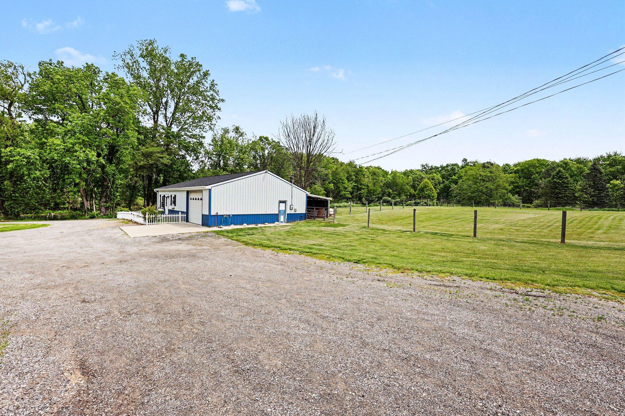 10955 Sooten Road Manchester, MI 48158 - Photo 18 of 36 019_file_7504