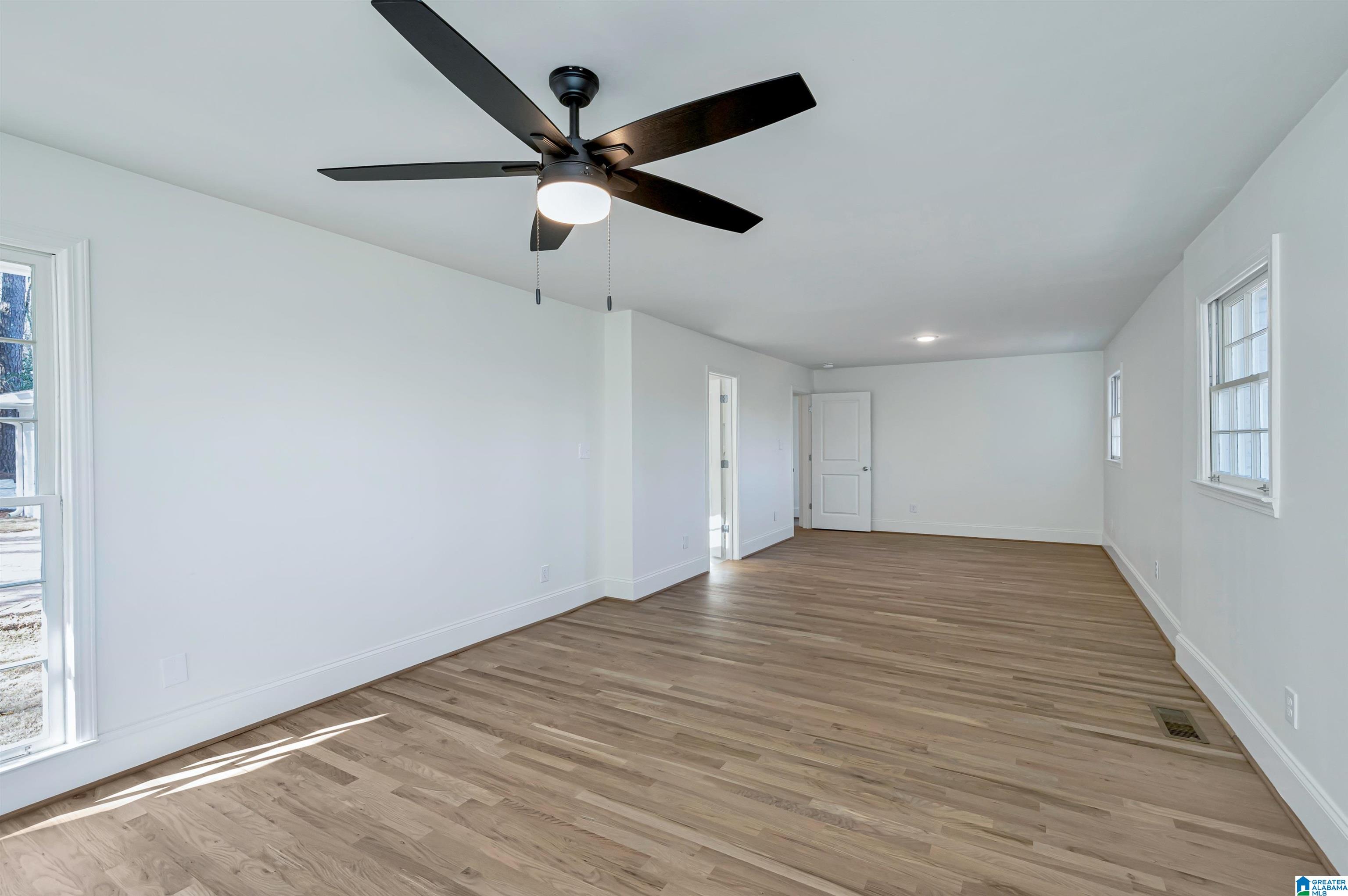 917 Rockford Road Birmingham, AL 35222 - Photo 12 of 26