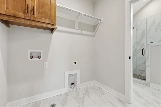 $599,950 | 20040 West 226th Terrace, Spring Hill, KS 66083