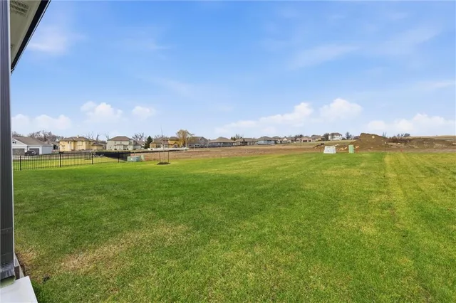 $599,950 | 20040 West 226th Terrace, Spring Hill, KS 66083