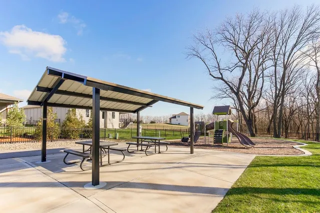 $599,950 | 20040 West 226th Terrace, Spring Hill, KS 66083