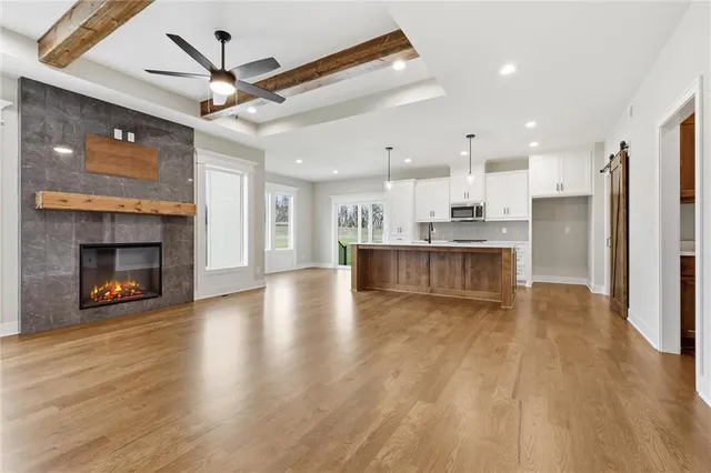 $599,950 | 20040 West 226th Terrace, Spring Hill, KS 66083