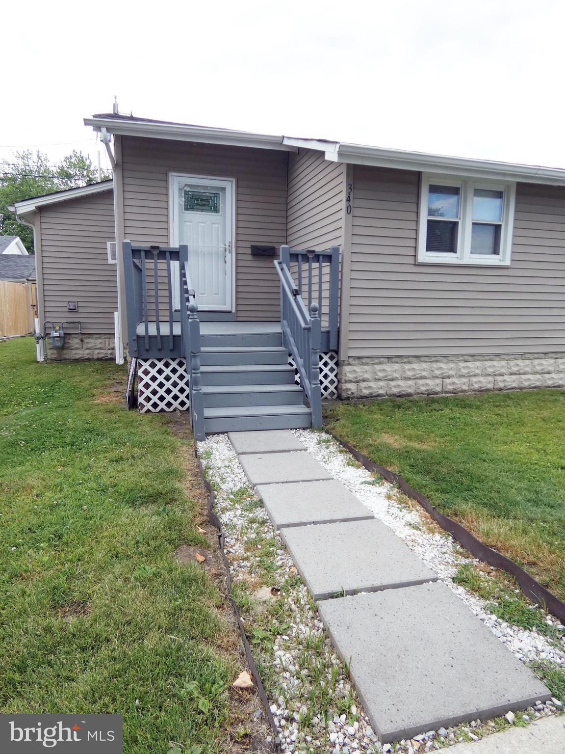 340 Jackson Avenue Carneys Point, NJ 08069 - Photo 3 of 36