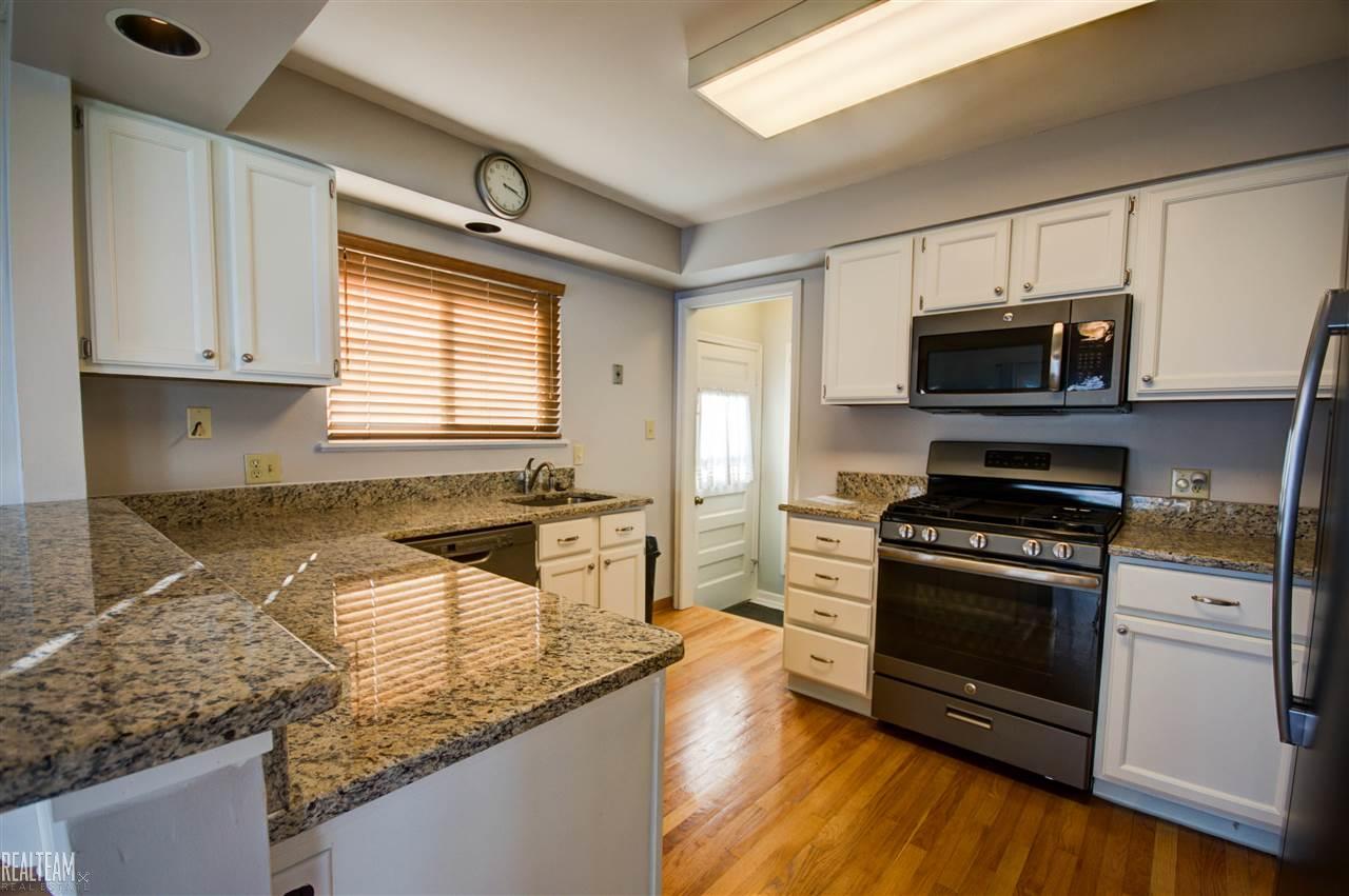 1253 River Road St. Clair, MI 48079 - Photo 9 of 32 Gallery Image 9