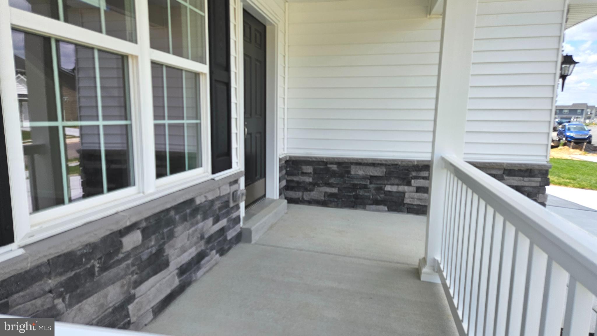 231 Doylestown Road Smyrna, DE 19977 - Photo 3 of 37 Front Porch