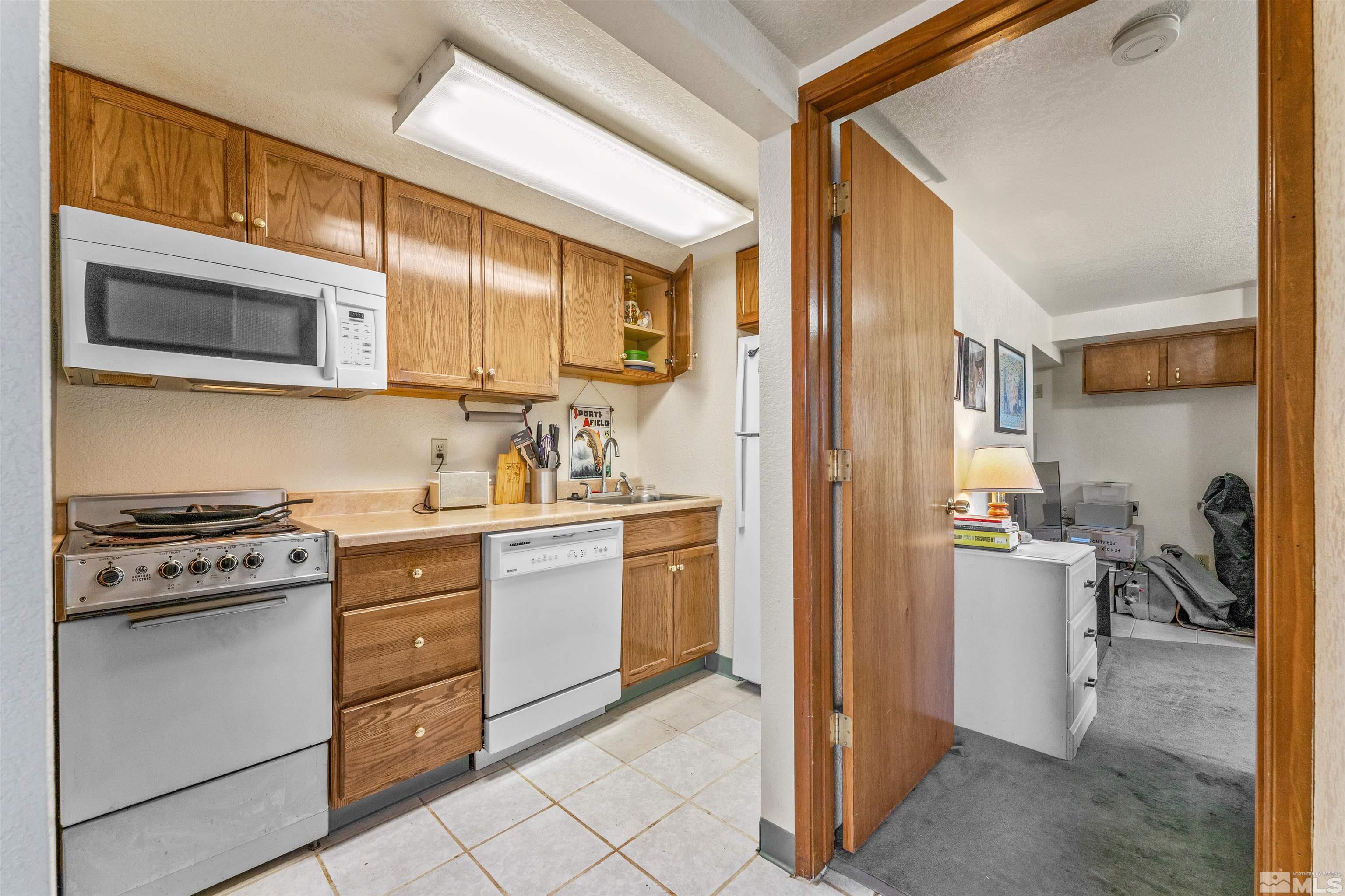 8855 Reservoir Street Reno, NV 89506 - Photo 25 of 40 Photo 25