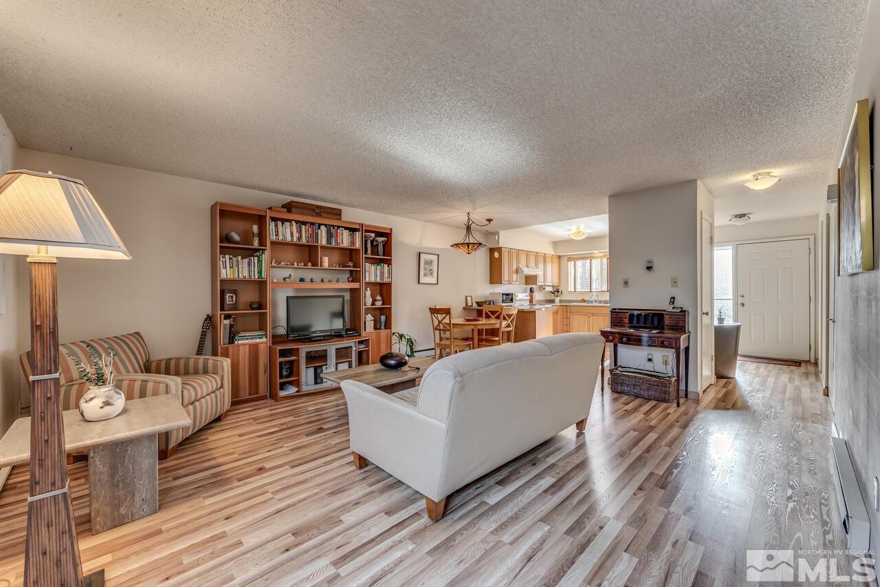 331 Smithridge Park Reno, NV 89502 - Photo 5 of 26 Photo 6
