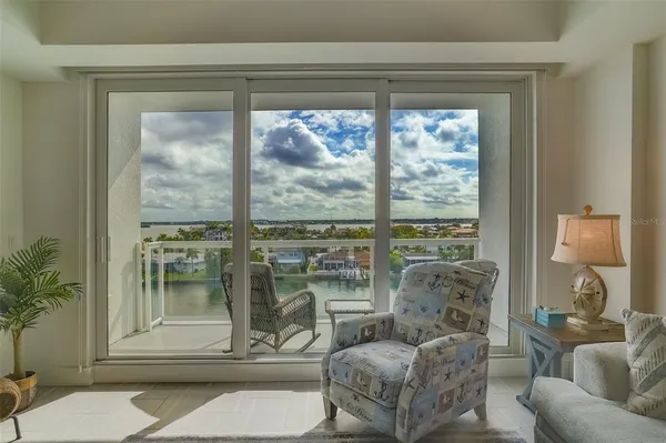 $7,000 | 415 Island Way, Unit 505, Clearwater, FL 33767