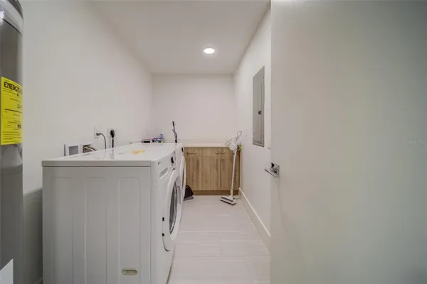 $7,000 | 415 Island Way, Unit 505, Clearwater, FL 33767