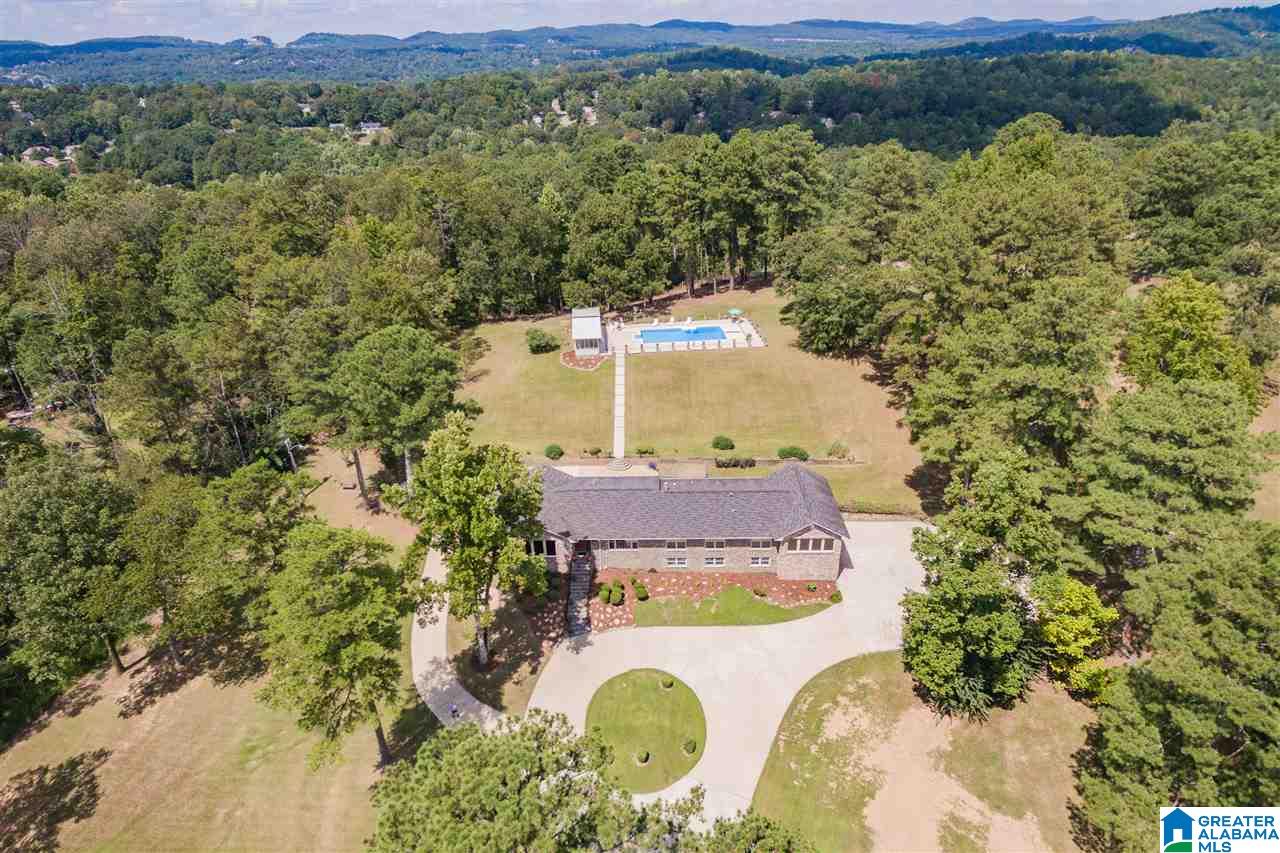 6982 Roper Road Trussville, AL 35173 - Photo 4 of 47