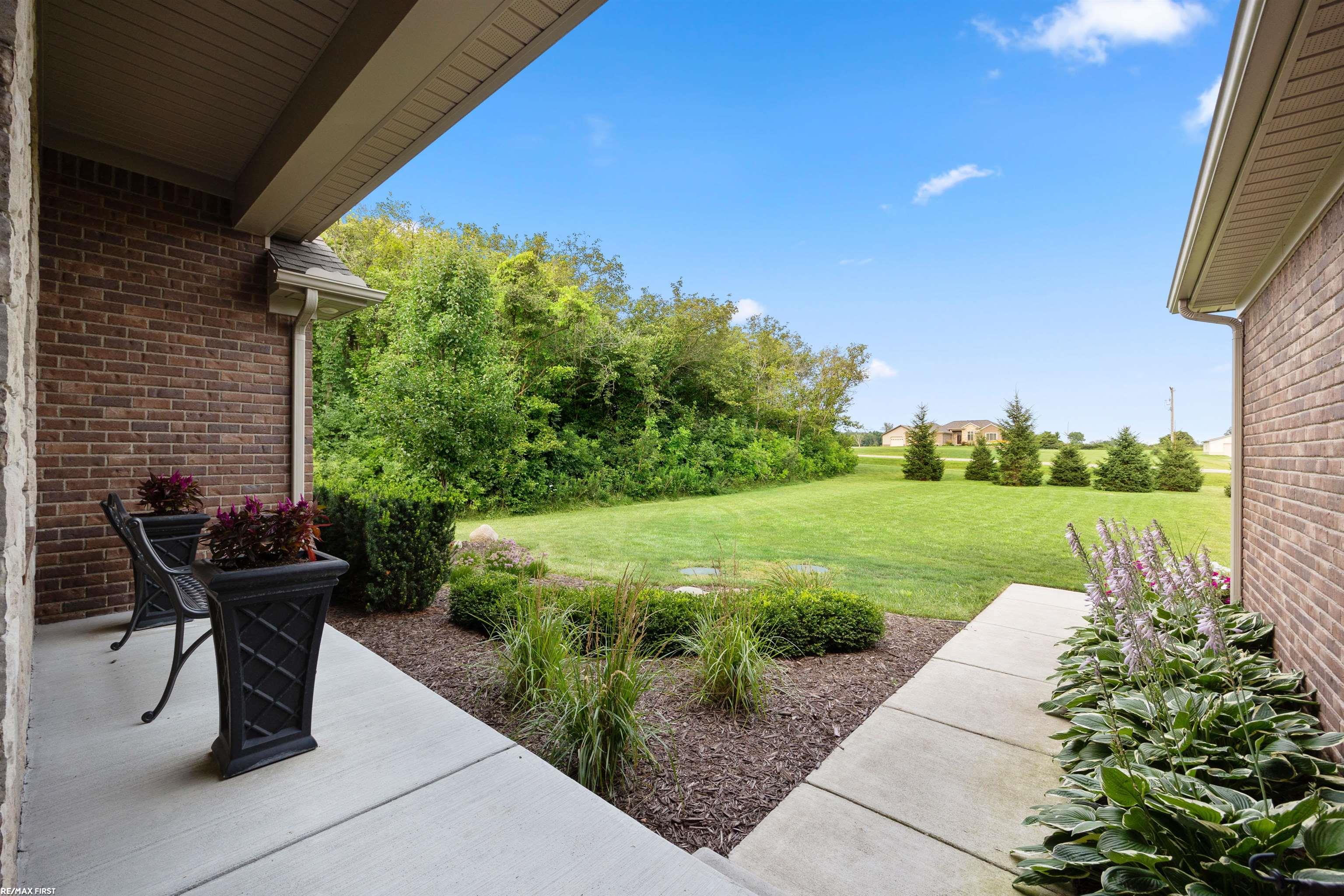 4940 Glover Road Almont, MI 48003 - Photo 47 of 61 50117518-46.JPG