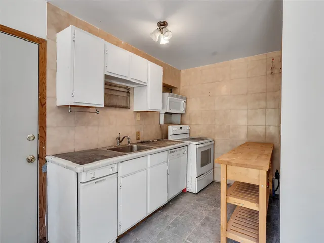 $899,000 | 36219 County Line Road, Brookshire, TX 77423