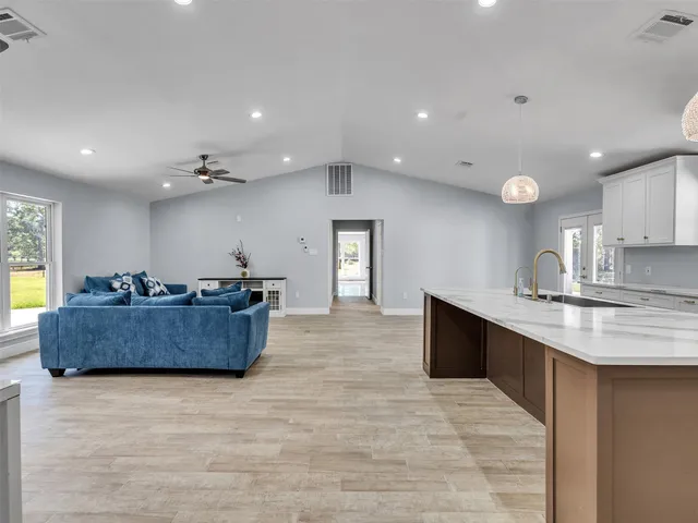 $899,000 | 36219 County Line Road, Brookshire, TX 77423