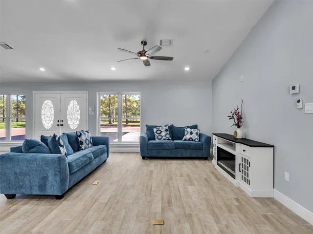 $899,000 | 36219 County Line Road, Brookshire, TX 77423