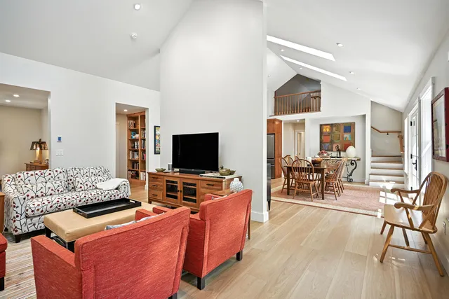 $1,595,000 | 12-14 Dern Lane, Belgrade, ME 04917