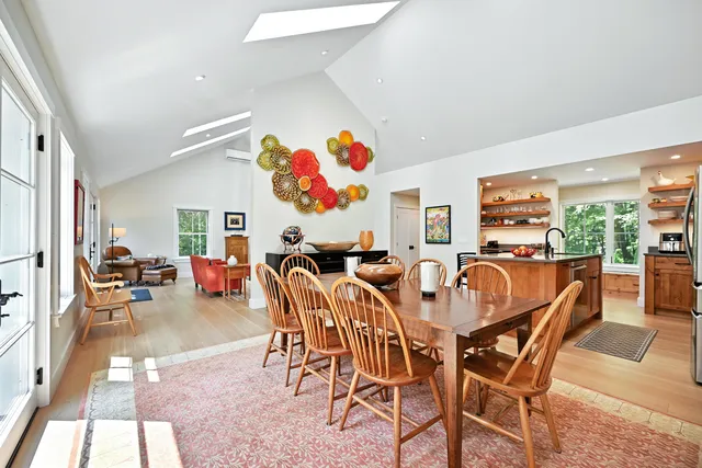 $1,595,000 | 12-14 Dern Lane, Belgrade, ME 04917