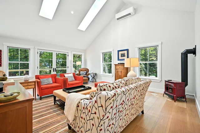 $1,595,000 | 12-14 Dern Lane, Belgrade, ME 04917