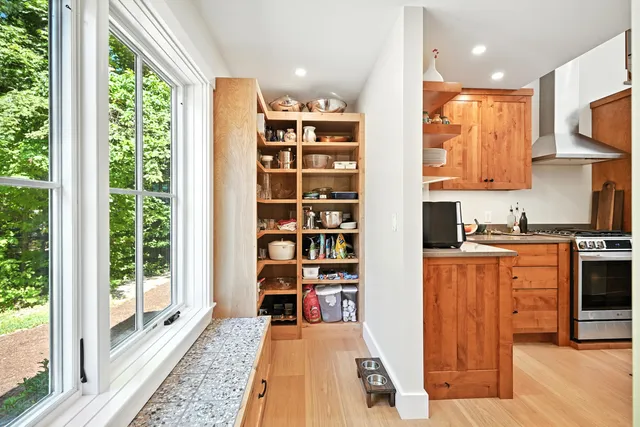 $1,595,000 | 12-14 Dern Lane, Belgrade, ME 04917