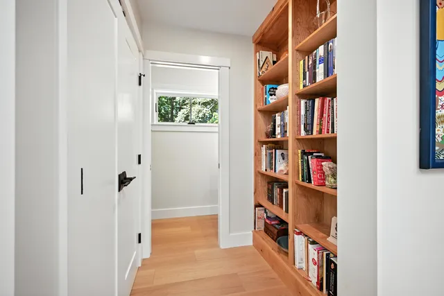 $1,595,000 | 12-14 Dern Lane, Belgrade, ME 04917