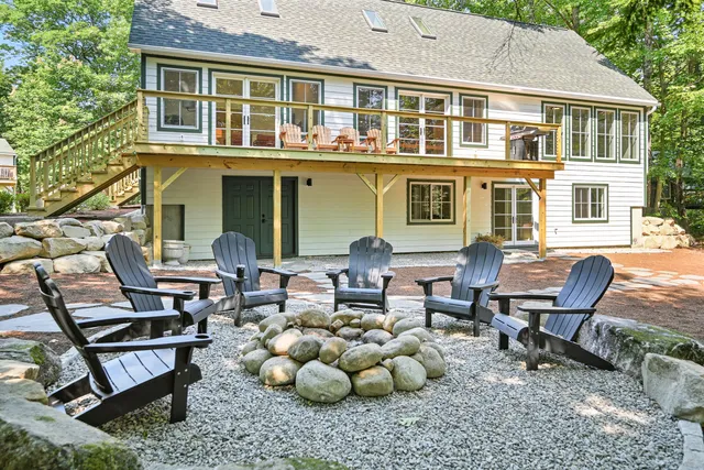 $1,595,000 | 12-14 Dern Lane, Belgrade, ME 04917