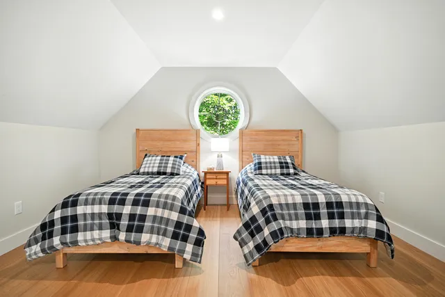 $1,595,000 | 12-14 Dern Lane, Belgrade, ME 04917