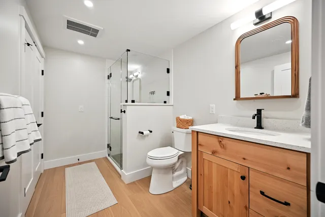 $1,595,000 | 12-14 Dern Lane, Belgrade, ME 04917