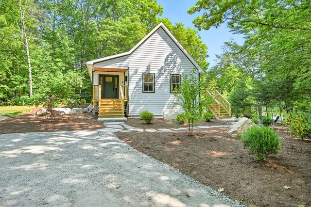 $1,595,000 | 12-14 Dern Lane, Belgrade, ME 04917