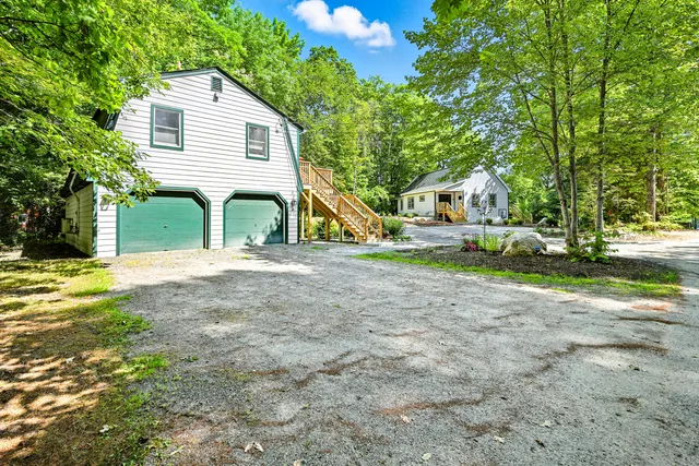 $1,595,000 | 12-14 Dern Lane, Belgrade, ME 04917