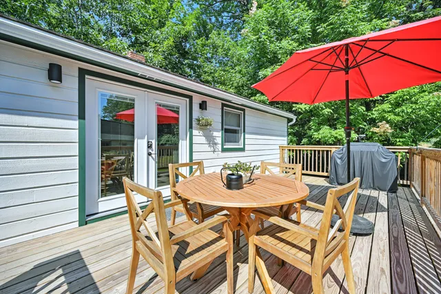 $1,595,000 | 12-14 Dern Lane, Belgrade, ME 04917
