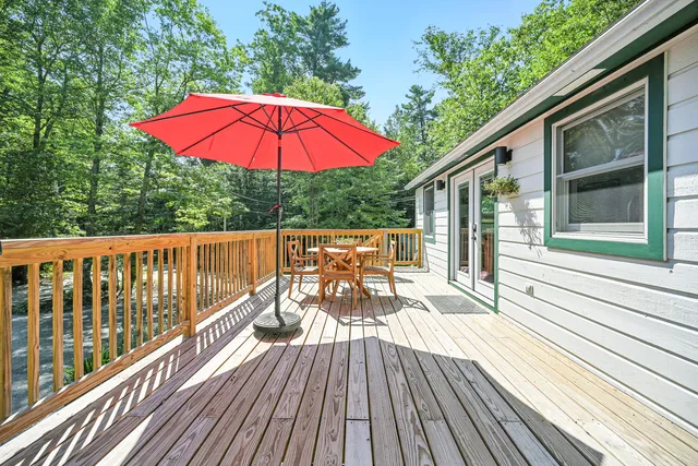 $1,595,000 | 12-14 Dern Lane, Belgrade, ME 04917