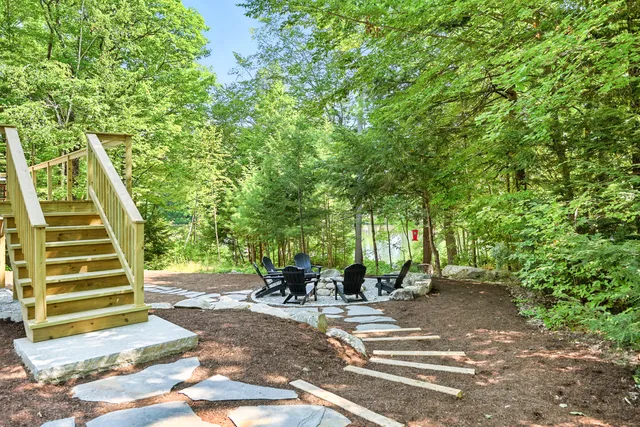 $1,595,000 | 12-14 Dern Lane, Belgrade, ME 04917