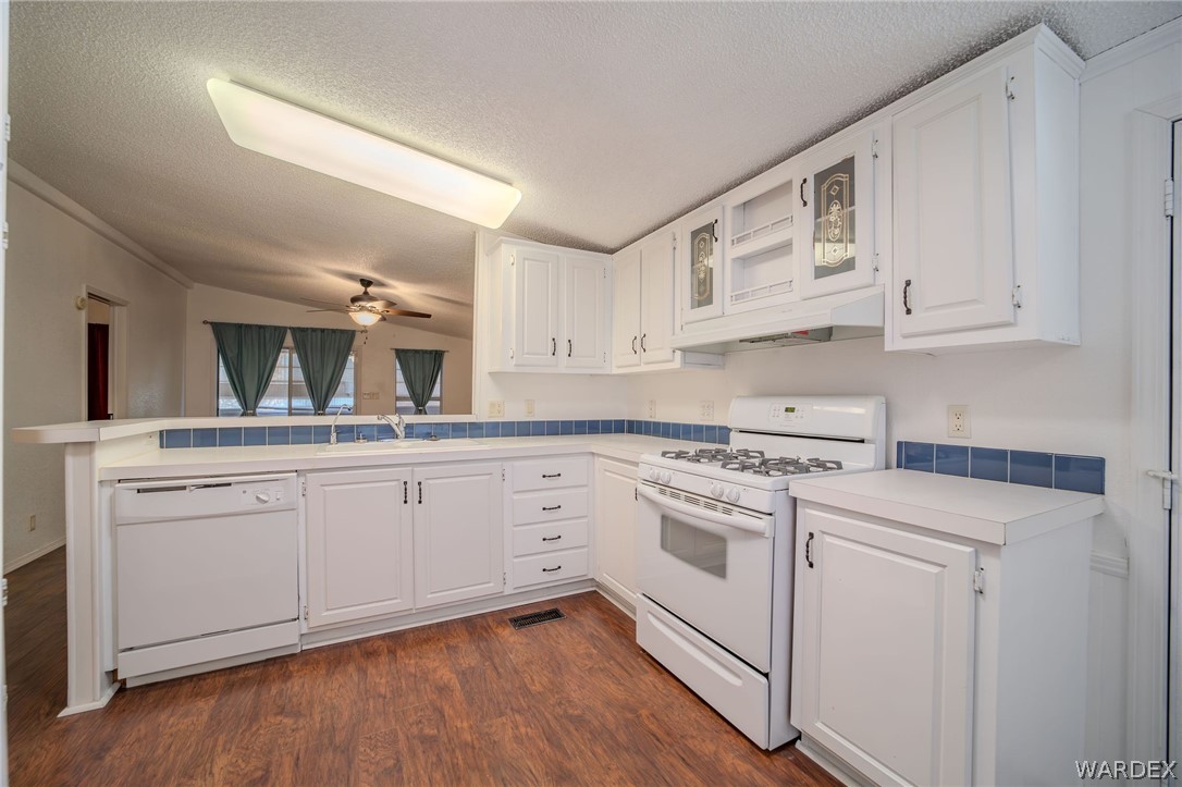 2350 Adobe Road, Unit 3 Bullhead City, AZ 86442 - Photo 4 of 55