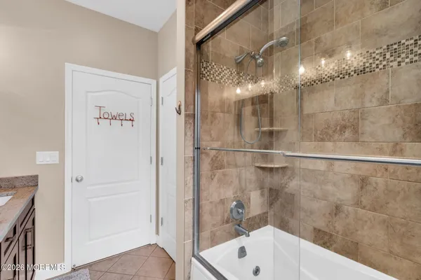 $1,399,900 | 4 Susan Court, Farmingdale, NJ 07727