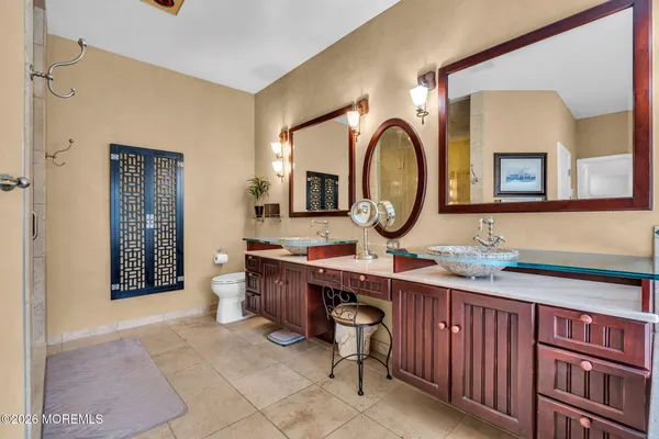 $1,399,900 | 4 Susan Court, Farmingdale, NJ 07727