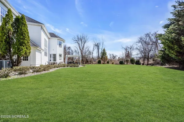 $1,399,900 | 4 Susan Court, Farmingdale, NJ 07727