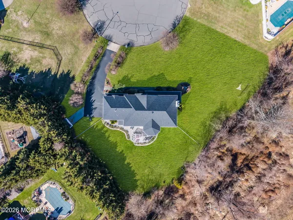 $1,399,900 | 4 Susan Court, Farmingdale, NJ 07727