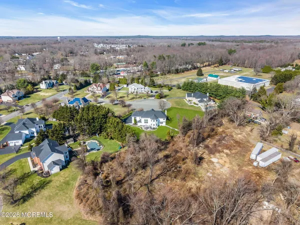 $1,399,900 | 4 Susan Court, Farmingdale, NJ 07727