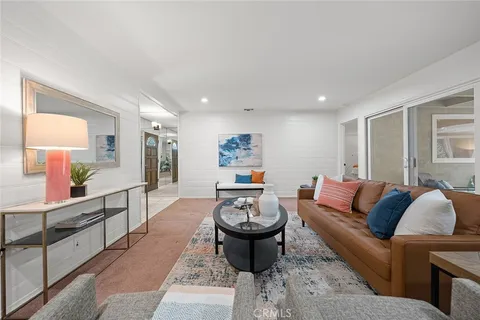 $1,050,000 | 6230 East Pageantry Street, Long Beach, CA 90808