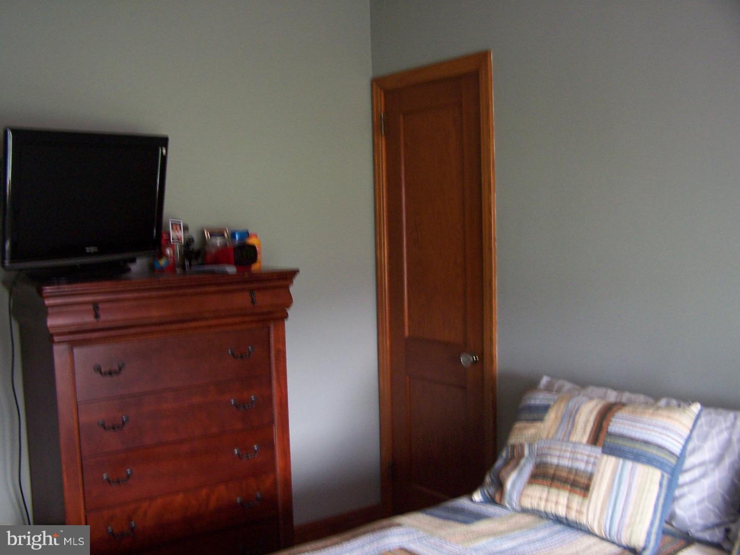 1322 Frye Road Pennsburg, PA 18073 - Photo 15 of 23 Bedroom - Main
