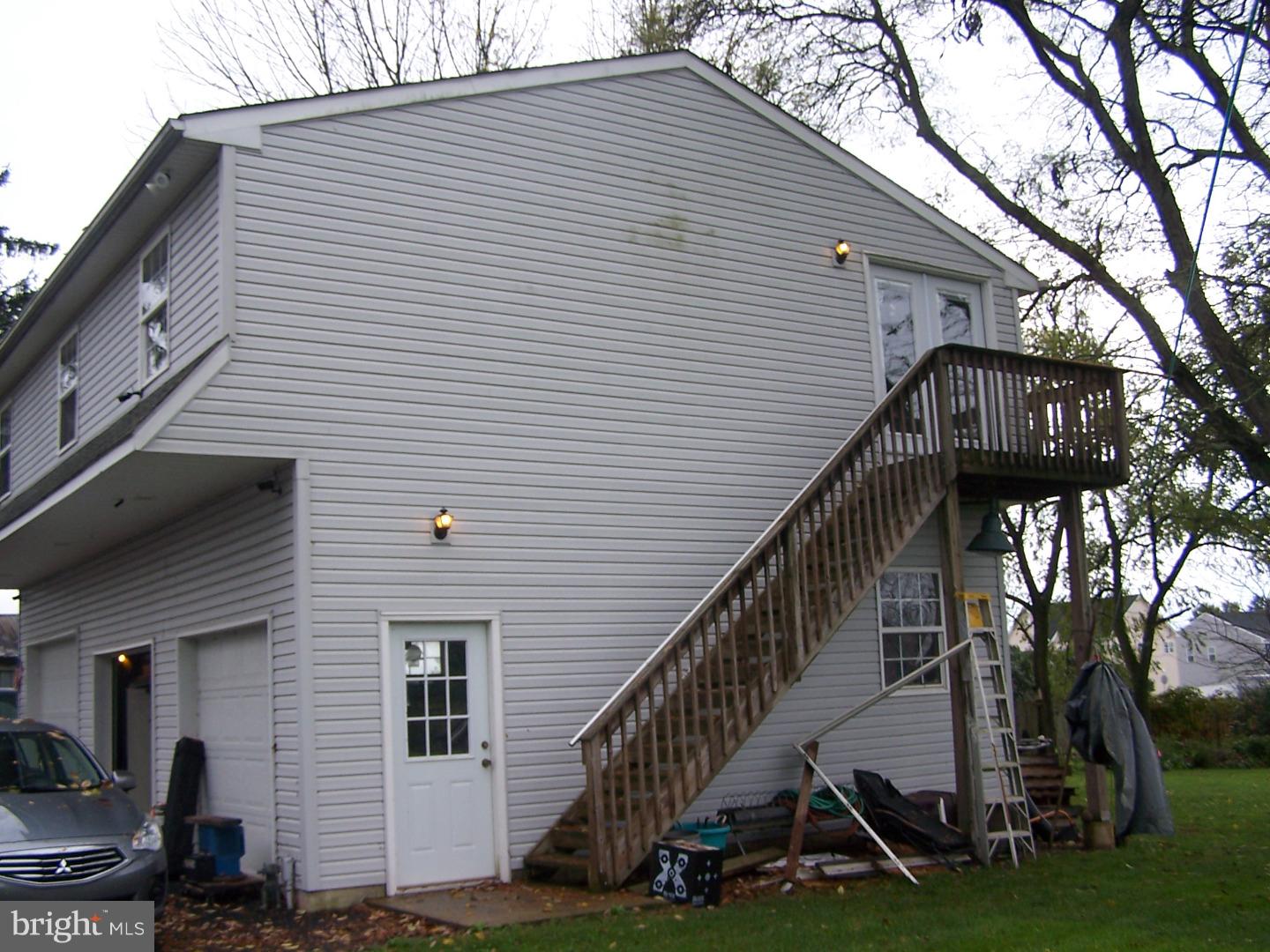 1322 Frye Road Pennsburg, PA 18073 - Photo 6 of 23 Garage