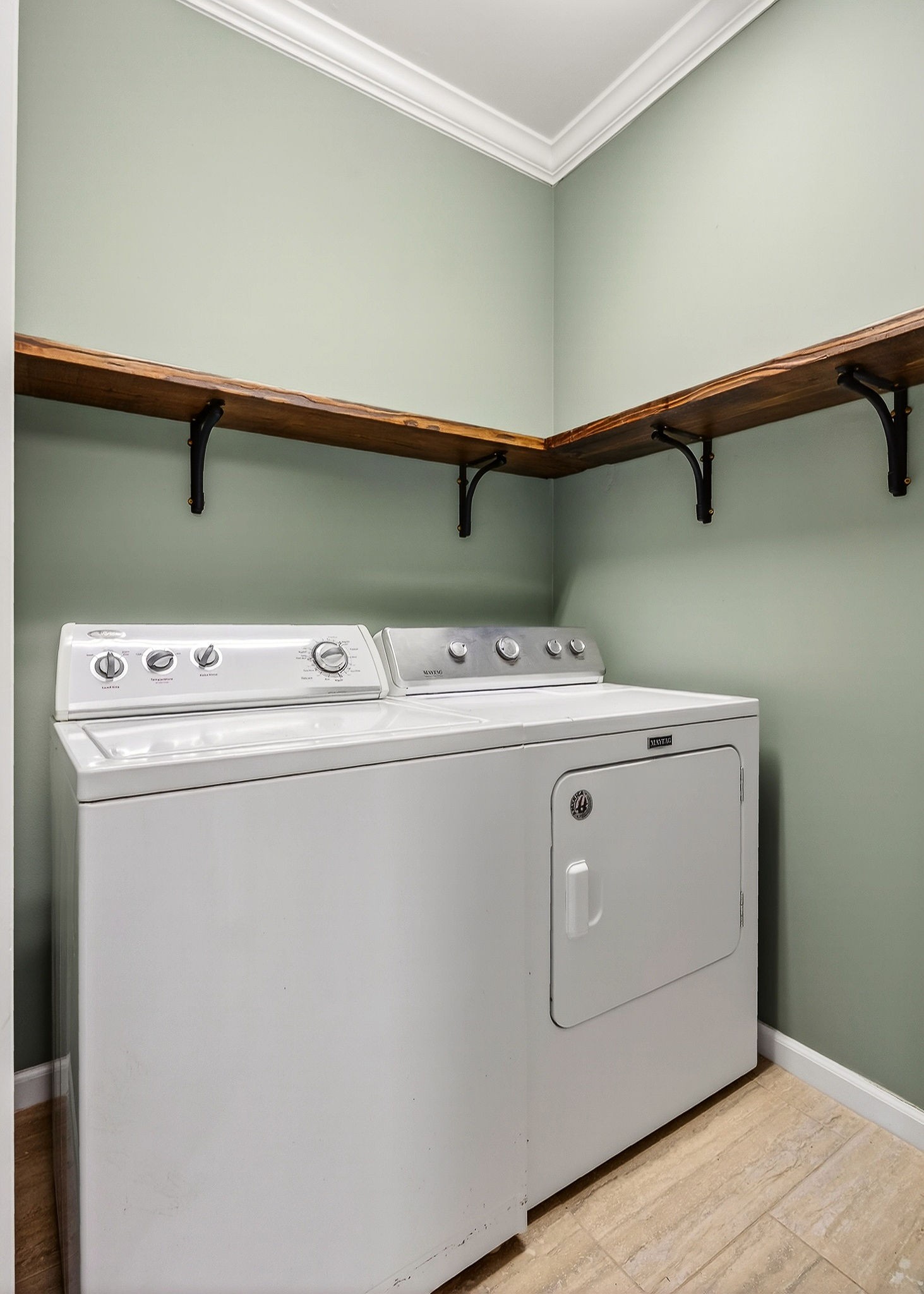 4029 Buffalo Valley Road Cookeville, TN 38501 - Photo 30 of 36 a utility room with dryer and washer