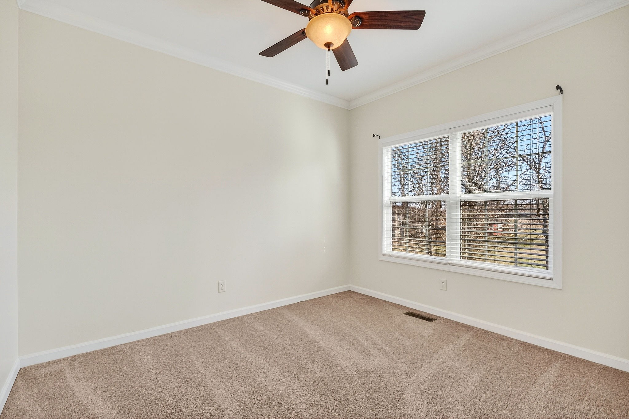 4029 Buffalo Valley Road Cookeville, TN 38501 - Photo 34 of 36 an empty room with a window