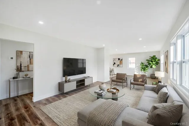 $649,000 | 110 Monroe Avenue, Patchogue, NY 11772