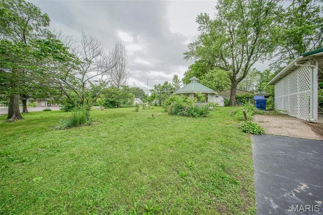 $167,000 | 103 South Ellen Street, Dixon, MO 65459